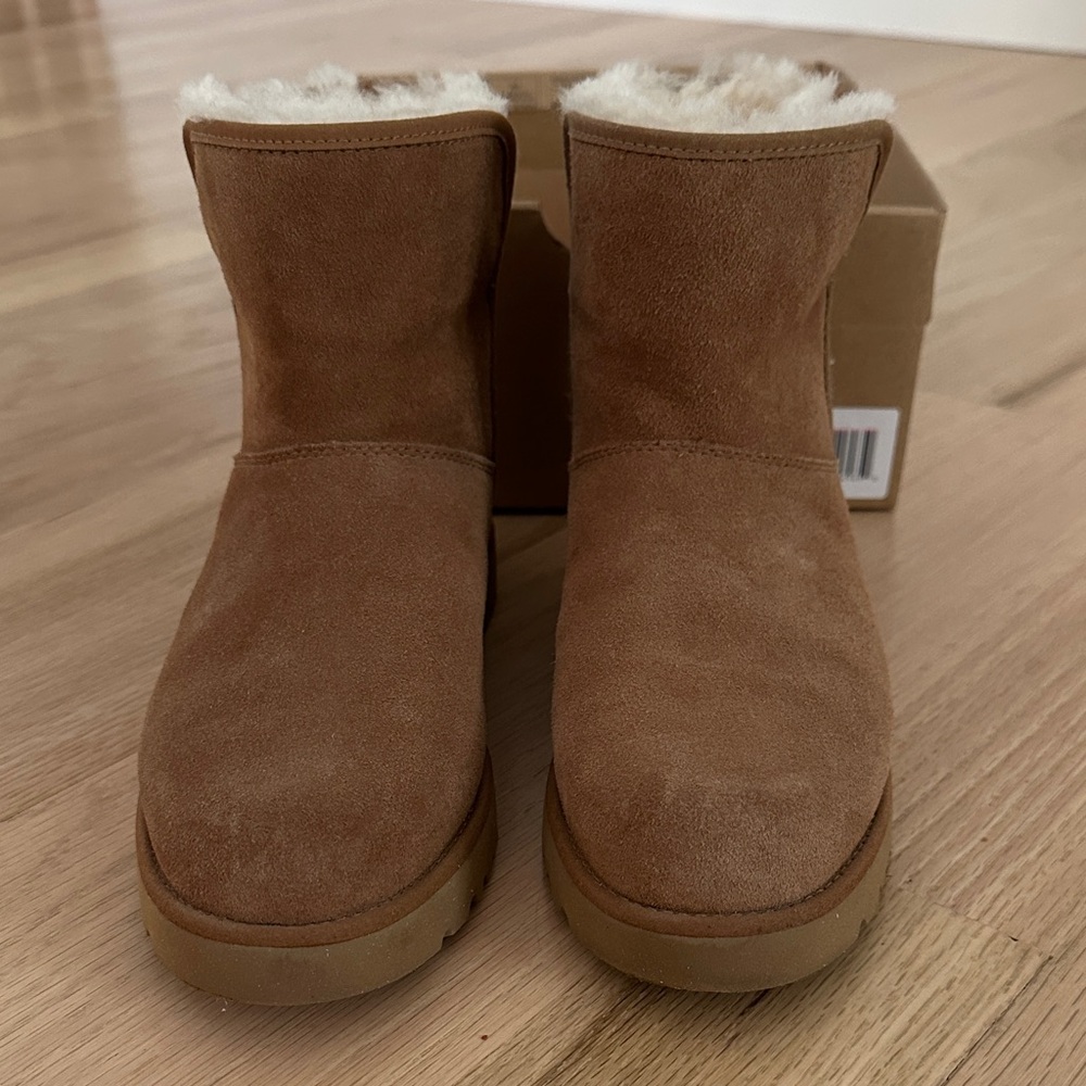 UGG Classic Tan Boots with Shearling
